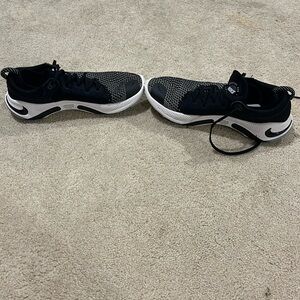 Nike Joyride Black/White Men’s 9